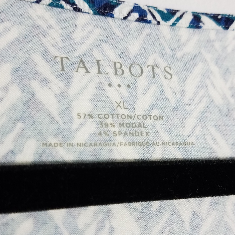 Flattering Talbots Blue Pattern Crossover Top, Xl - image 8